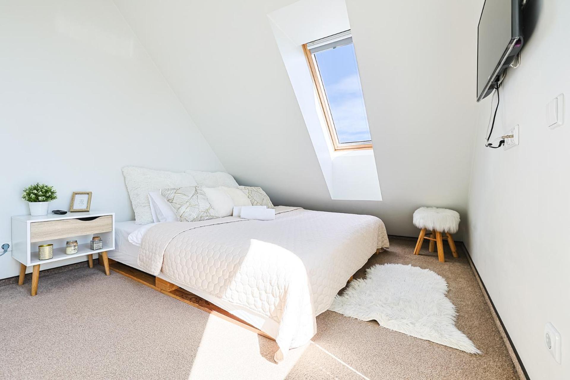 Green Shine Apartment, By Cohost Połąga Zewnętrze zdjęcie